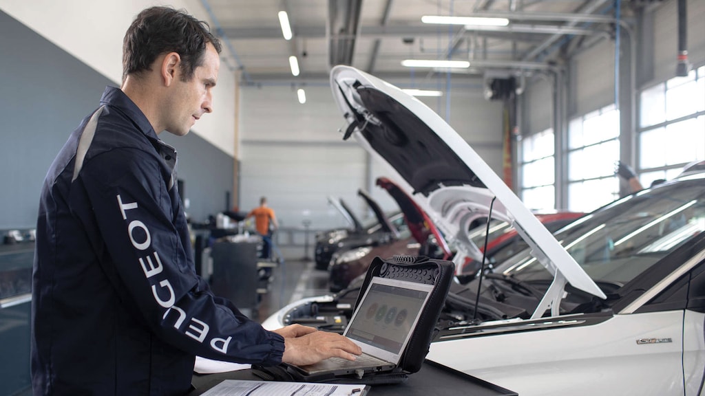 Peugeot valmistajan huolto ja korjaukset Peugeot Services
